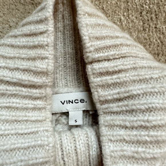 Vince Ivory Cable Knit Turtleneck Sweater - Picture 2 of 5